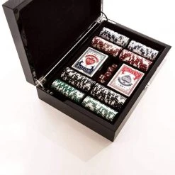 Brouk And Co. Carbon Fiber 200 Chip Poker Set Lifestyle
