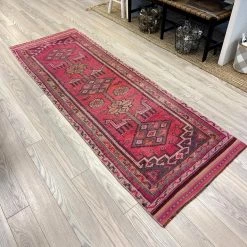 Rugser Asuela - Hand-Knotted Pink Runner