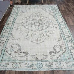 Rugser Esin - Faded Beige With Turquoise Border Vintage Turkish Rug