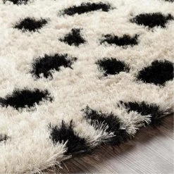 Surya Gibraltar Hand Tufted Rug In Cream & Black